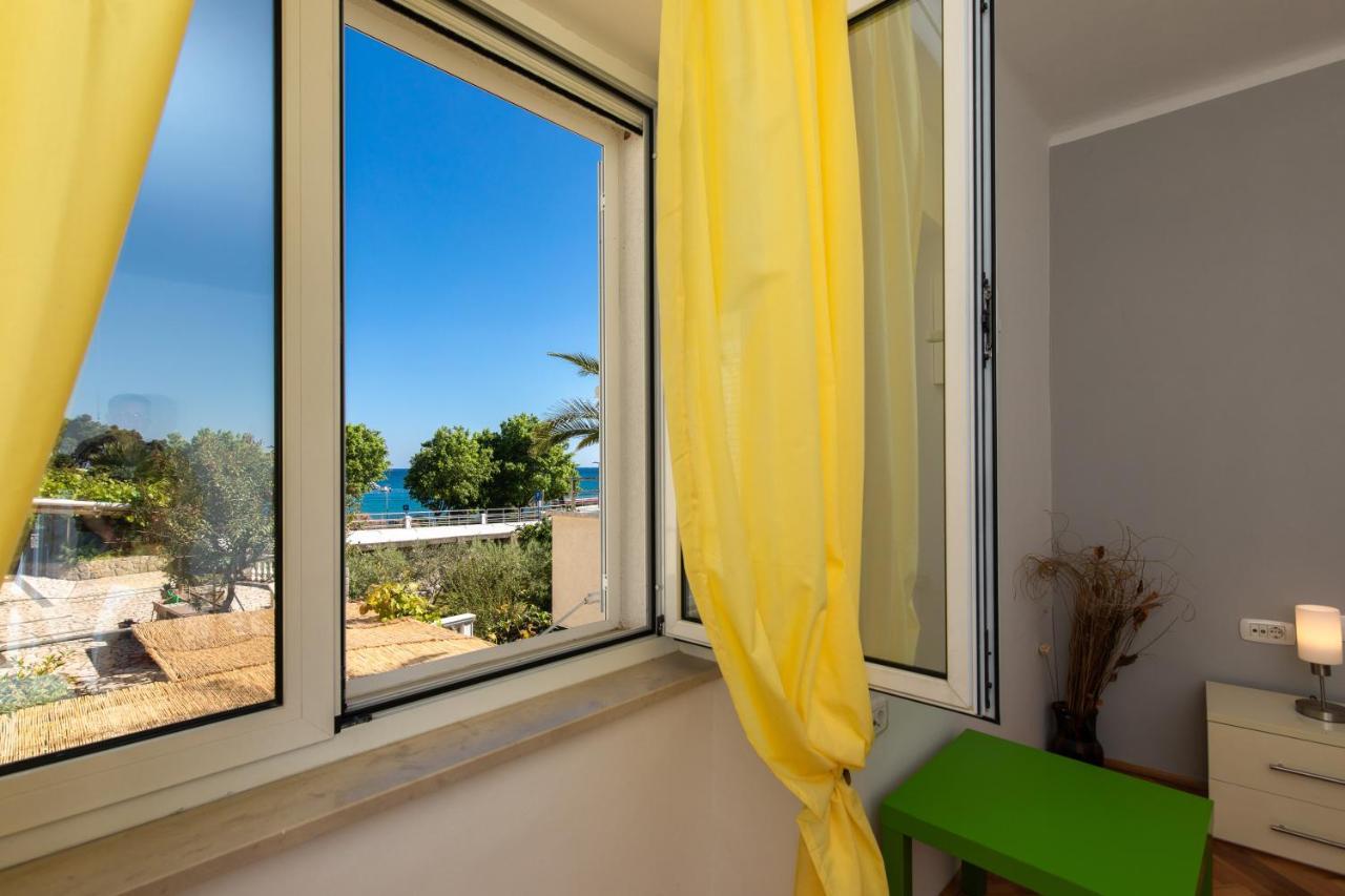 Apartment Portapisana Just 50M From The Beach Крк Екстер'єр фото
